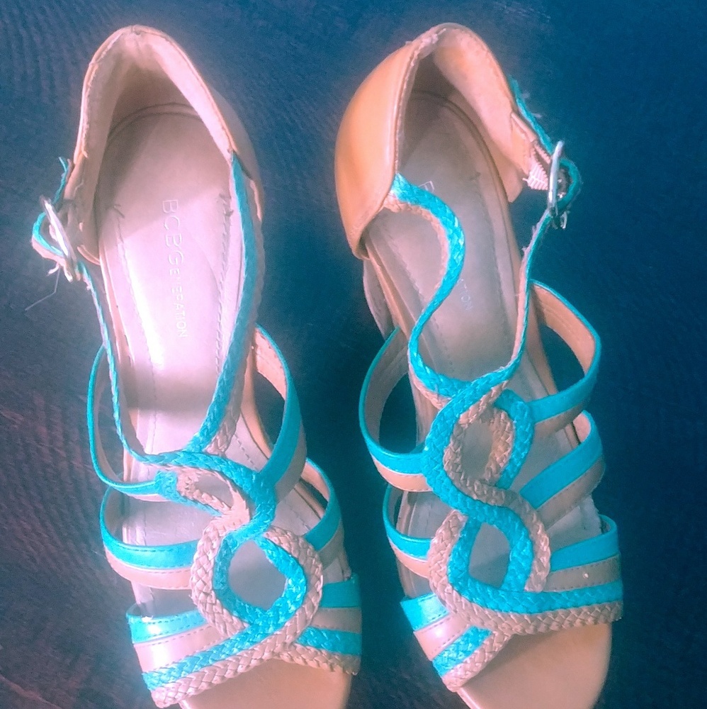 BCBG Generation sandal